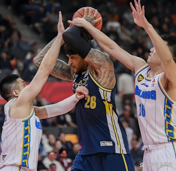 风云突变！山东男篮窗口期调整名单，CBA常规赛版图或变，话题不断，资深球员宣示担当