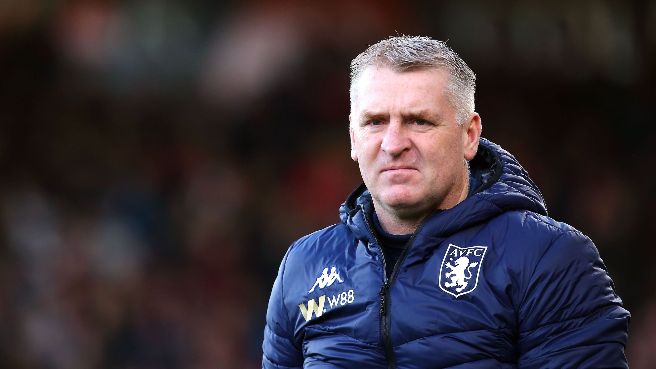 亚博体育官方-阿斯顿维拉今夜防线松动，志在法国杯名次提升，态度坚定，纪律约束更严格